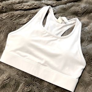 Fabletics womens sports bra